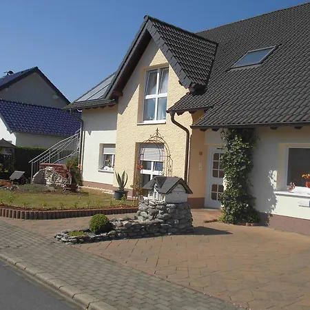 Ferienwohnung Frank 아파트