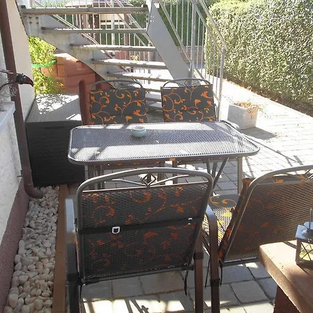 Ferienwohnung Frank 아파트 *