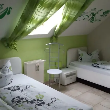 Ferienwohnung Frank 아파트 Berndorf (Vulkaneifel)